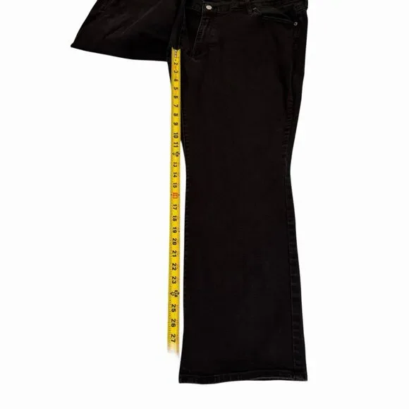 Levi’s Jeans Women’s Classic Straight Fit Size 24W Denim Stretch Dark Wash - Picture 13 of 13